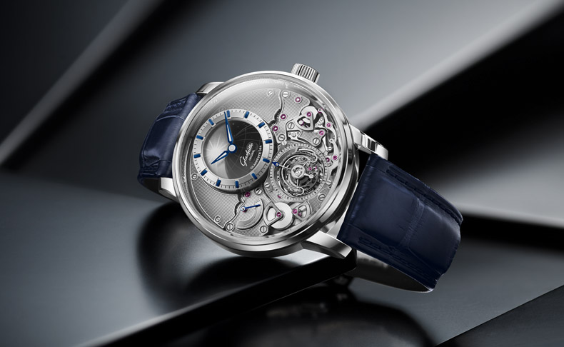 2023新作 完成度を極めたグラスヒュッテの時計製造技術。グラスヒュッテ・オリジナル「セネタ・クロノメーター・トゥールビヨン」