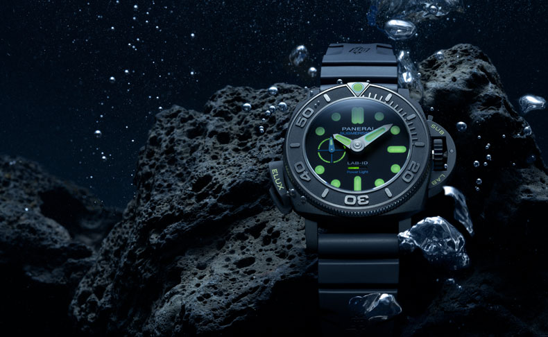 2024新作 驚くべきイノベーション。完全機械式による発光。パネライ「サブマーシブル Elux LAB-ID」