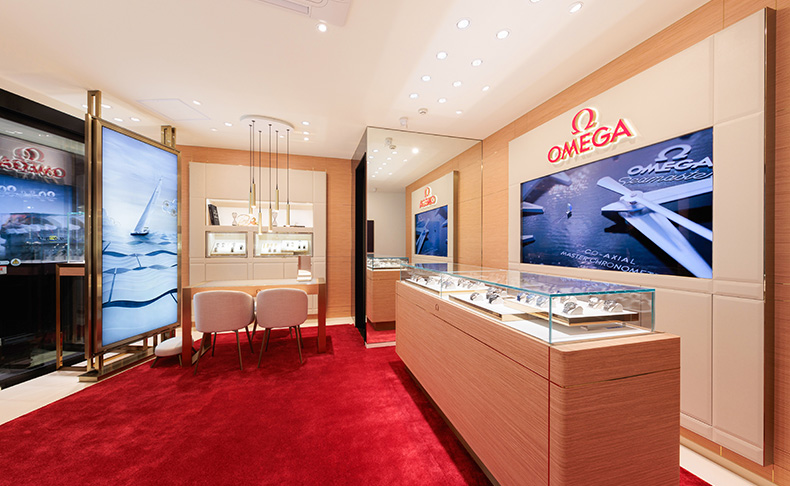 東武宇都宮駅前に位置するオメガ正規販売店「オメガショップ ウォッチメゾンTAKEKAWA」が7月12日(金)にリニューアルオープン