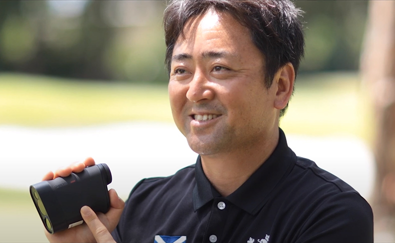 ガーミン ブランドアンバサダーをつとめるプロキャディ杉澤伸章氏が語る、ゴルフの距離測定器【Approach Z82】のおすすめポイント動画公開