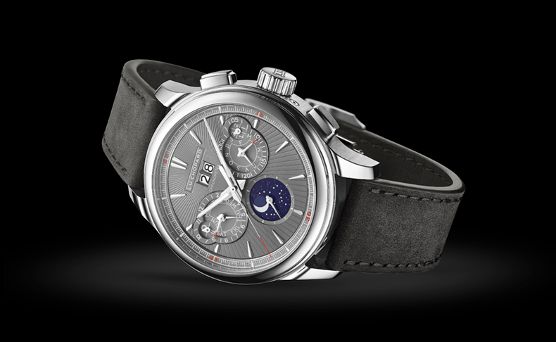 2021新作 精巧なクロノグラフとパーペチュアルカレンダー機能を搭載した軽量、且つモダンなタイムピース。ショパール「L.U.Cパーペチュアル クロノ」