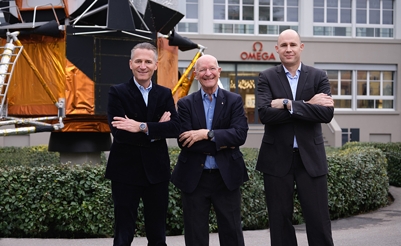 再び宇宙へ。オメガが⼈⼯衛星の清掃ミッションに参画