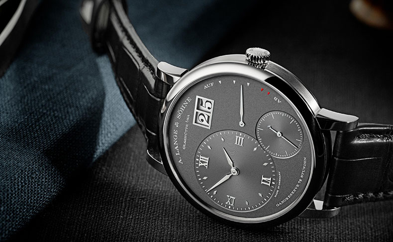 2022新作 グランドスケールのこだわりを細部の細部まで。A.ランゲ&ゾーネ「グランド・ランゲ1」