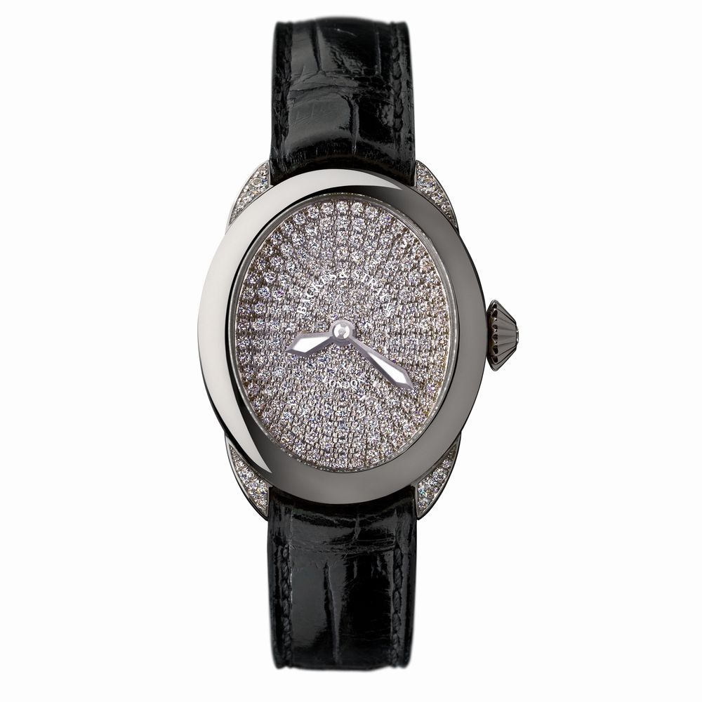 (バックス & ストラウス)