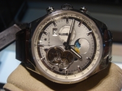ZENITH(ゼニス)
