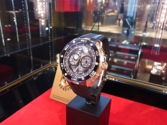 ROGER DUBUIS(ロジェ・デュブイ)
