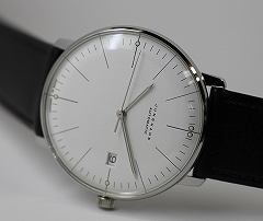 JUNGHANS(ユンハンス)
