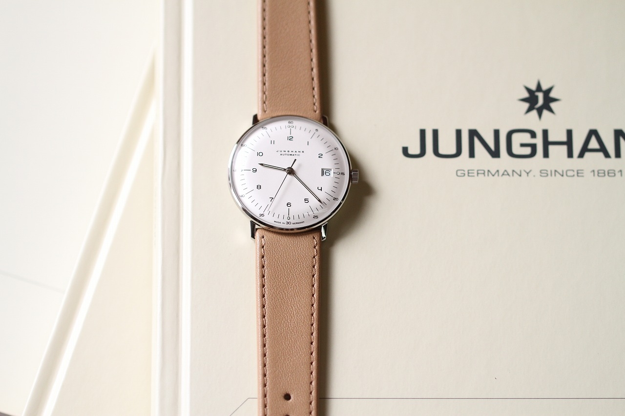 JUNGHANS(ユンハンス)
