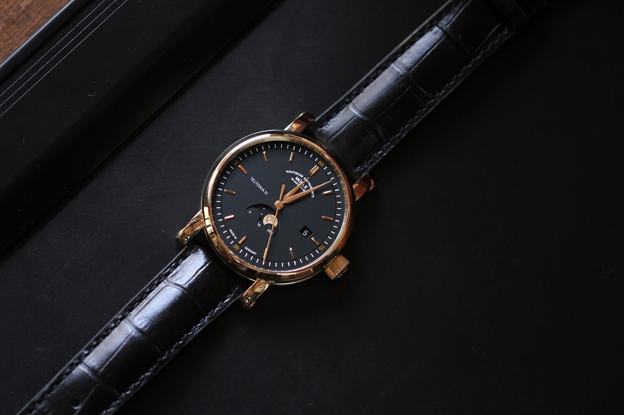 Muhle Glashutte(ミューレ　グラスヒュッテ)
