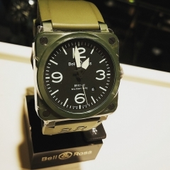 BELL &amp; ROSS(ベル＆ロス)
