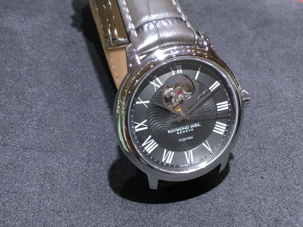 RAYMOND WEIL(レイモンド・ウェイル)
