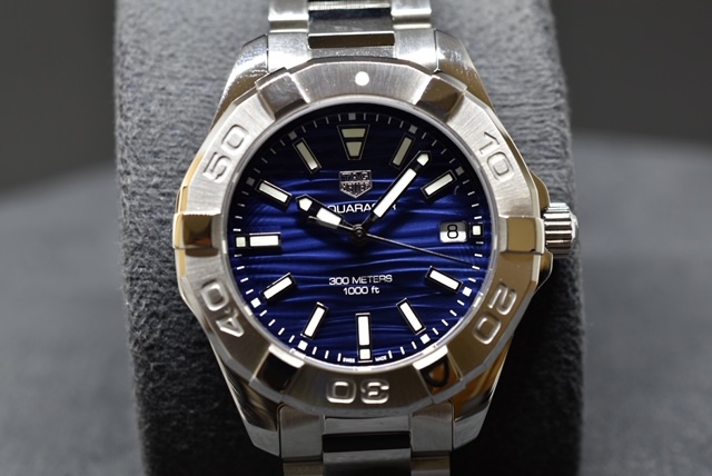 (タグ・ホイヤー)
