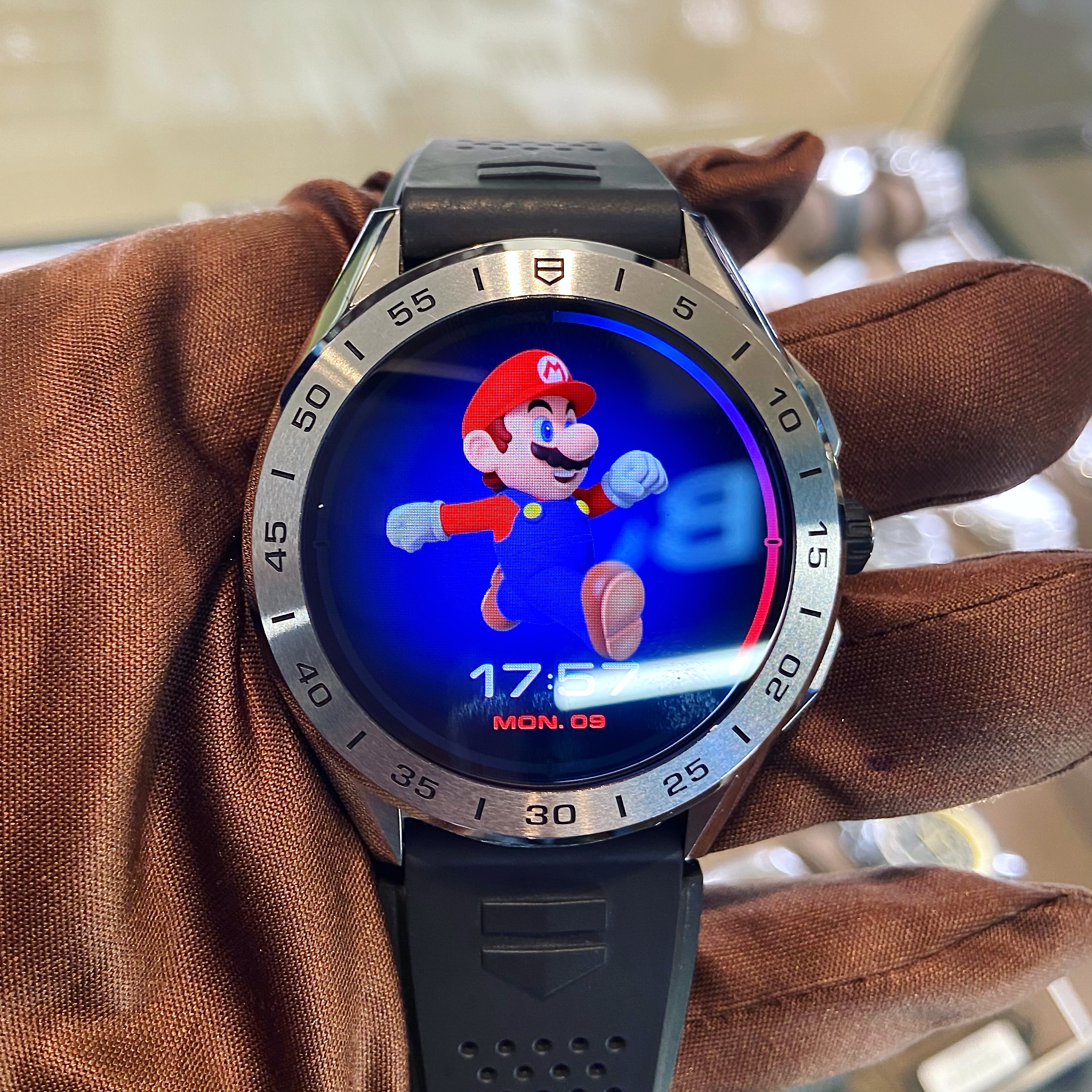 (タグ・ホイヤー)
