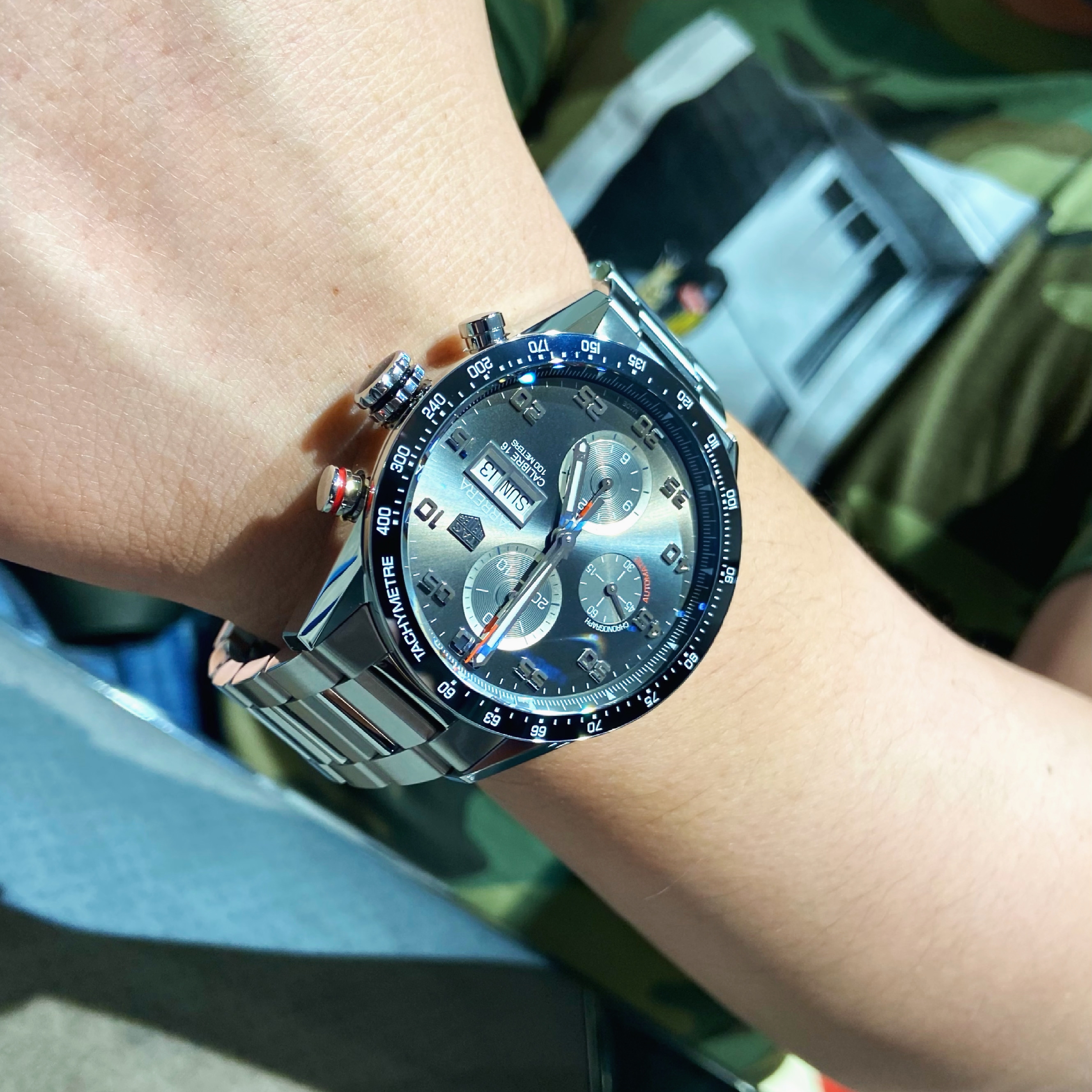 (タグ・ホイヤー)
