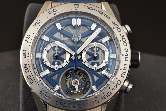 (タグ・ホイヤー)
