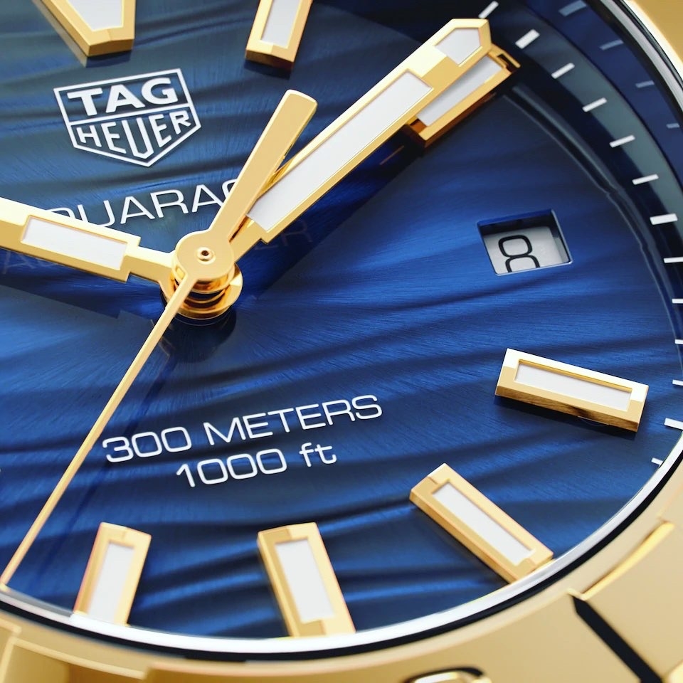 (タグ・ホイヤー)
