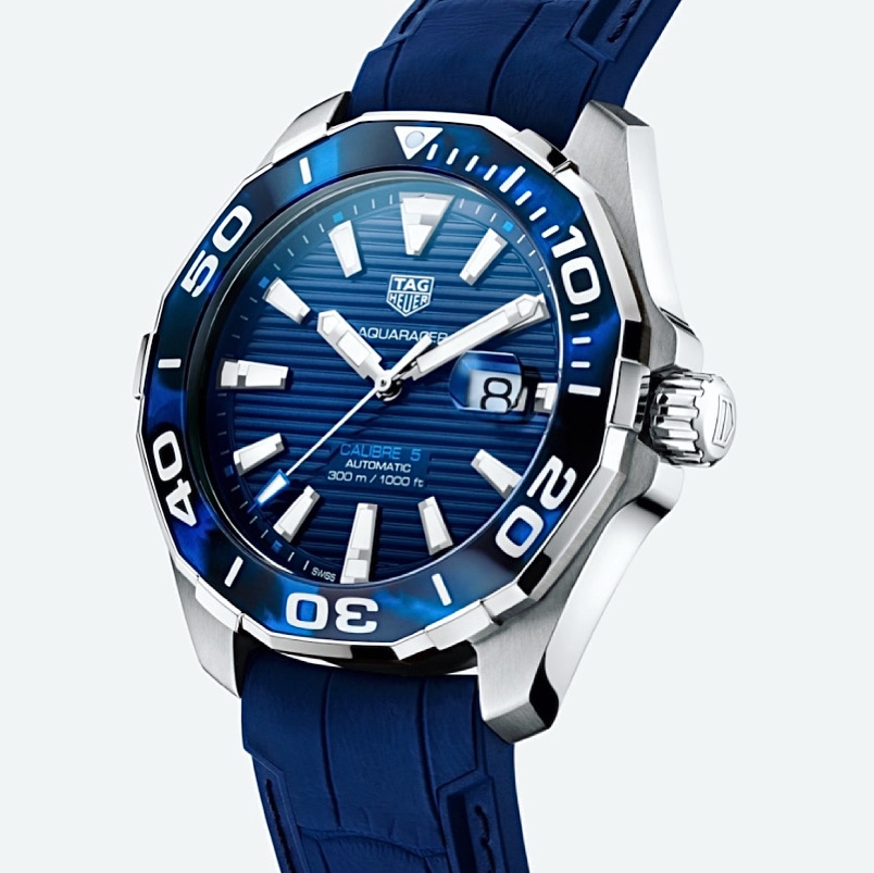 (タグ・ホイヤー)
