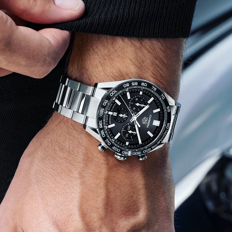 (タグ・ホイヤー)
