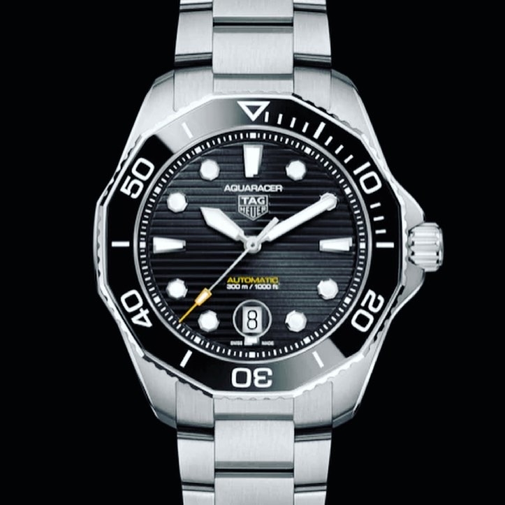 (タグ・ホイヤー)
