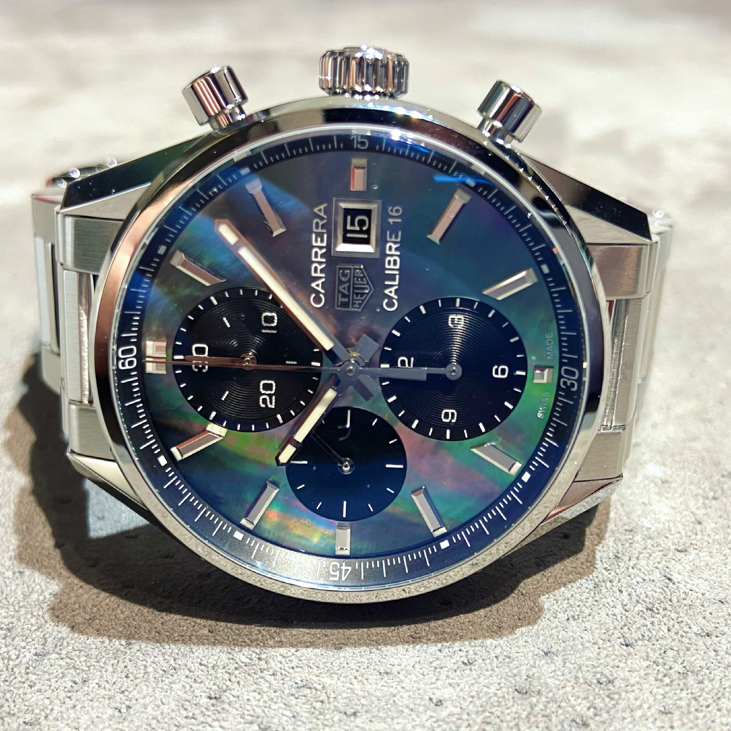 (タグ・ホイヤー)
