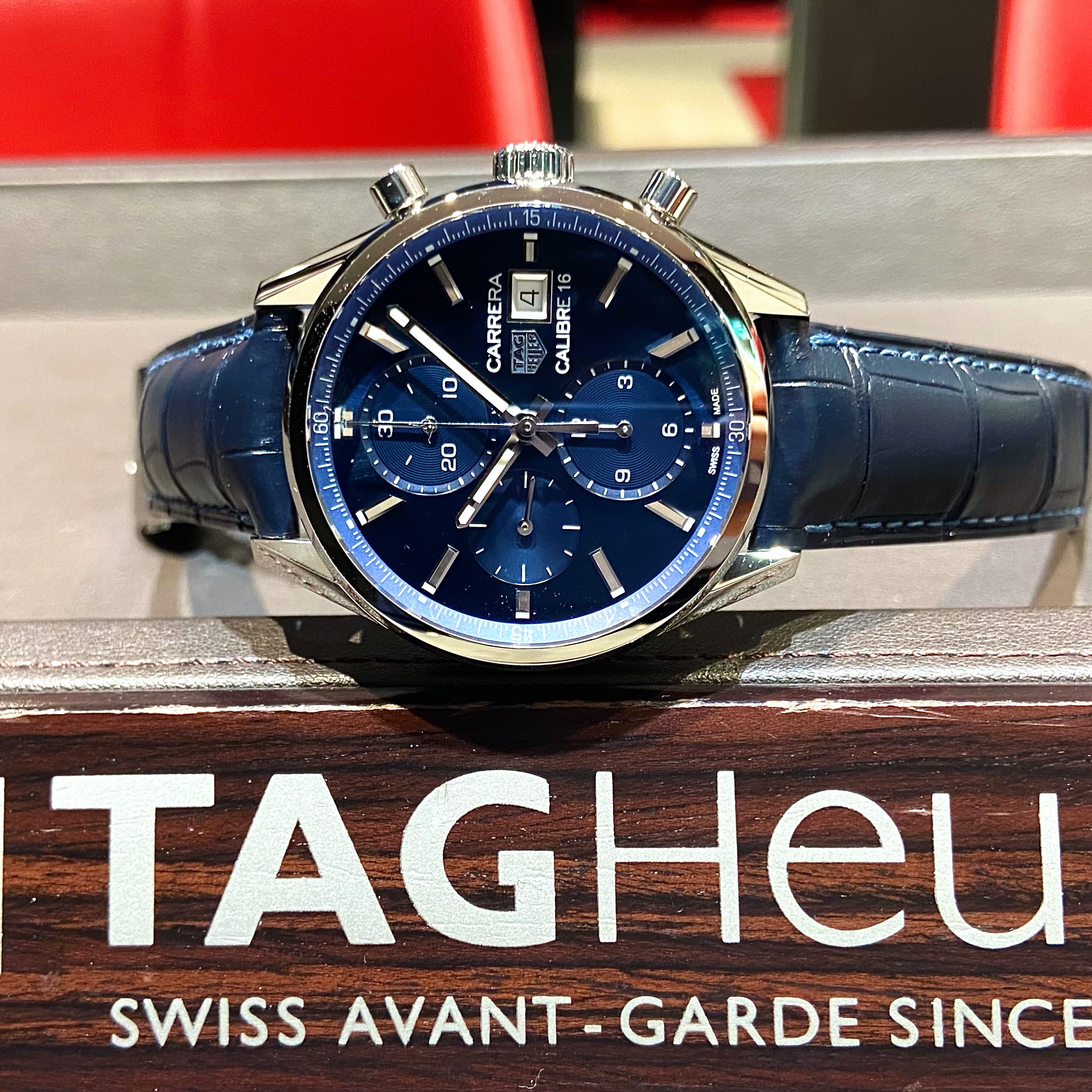 (タグ・ホイヤー)
