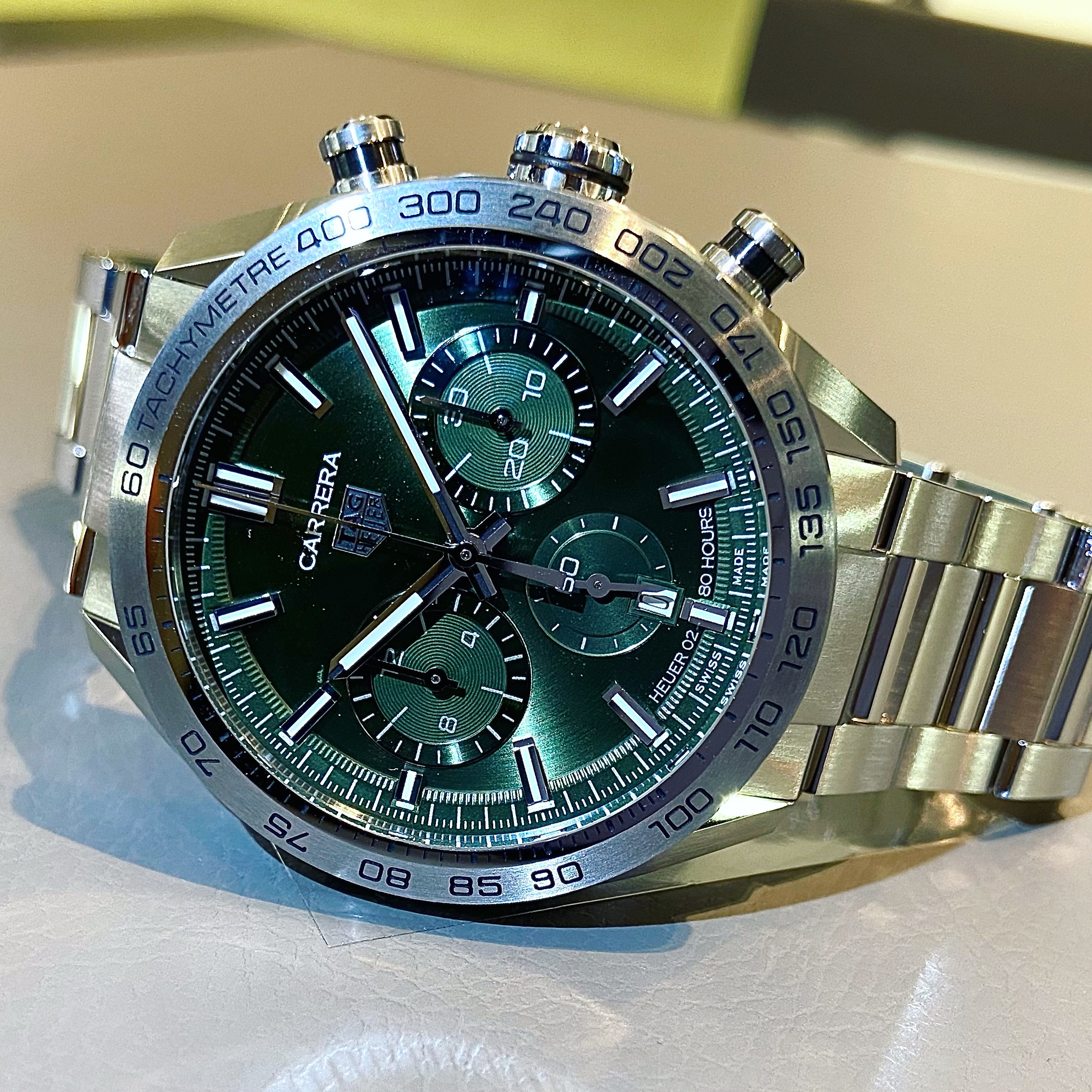 (タグ・ホイヤー)
