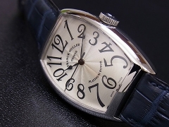 FRANCK MULLER(フランク ミュラー)
