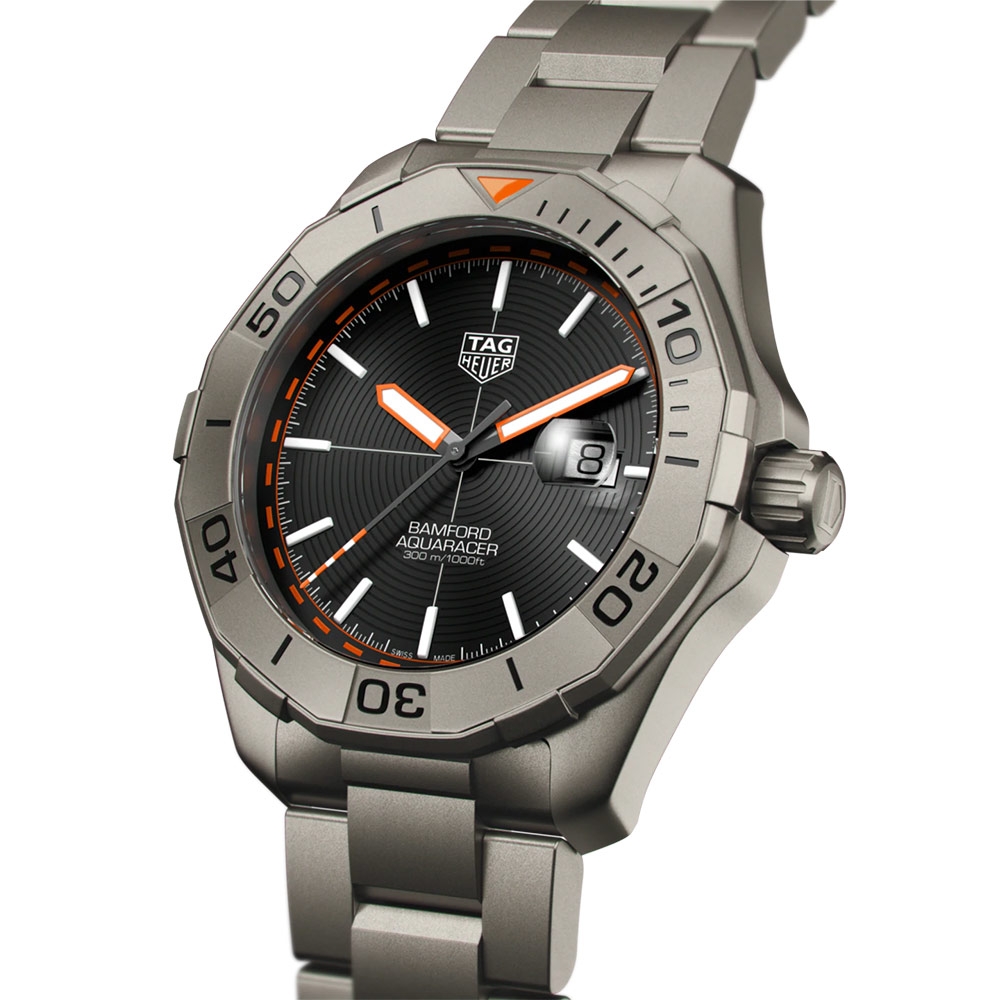 (タグ・ホイヤー)
