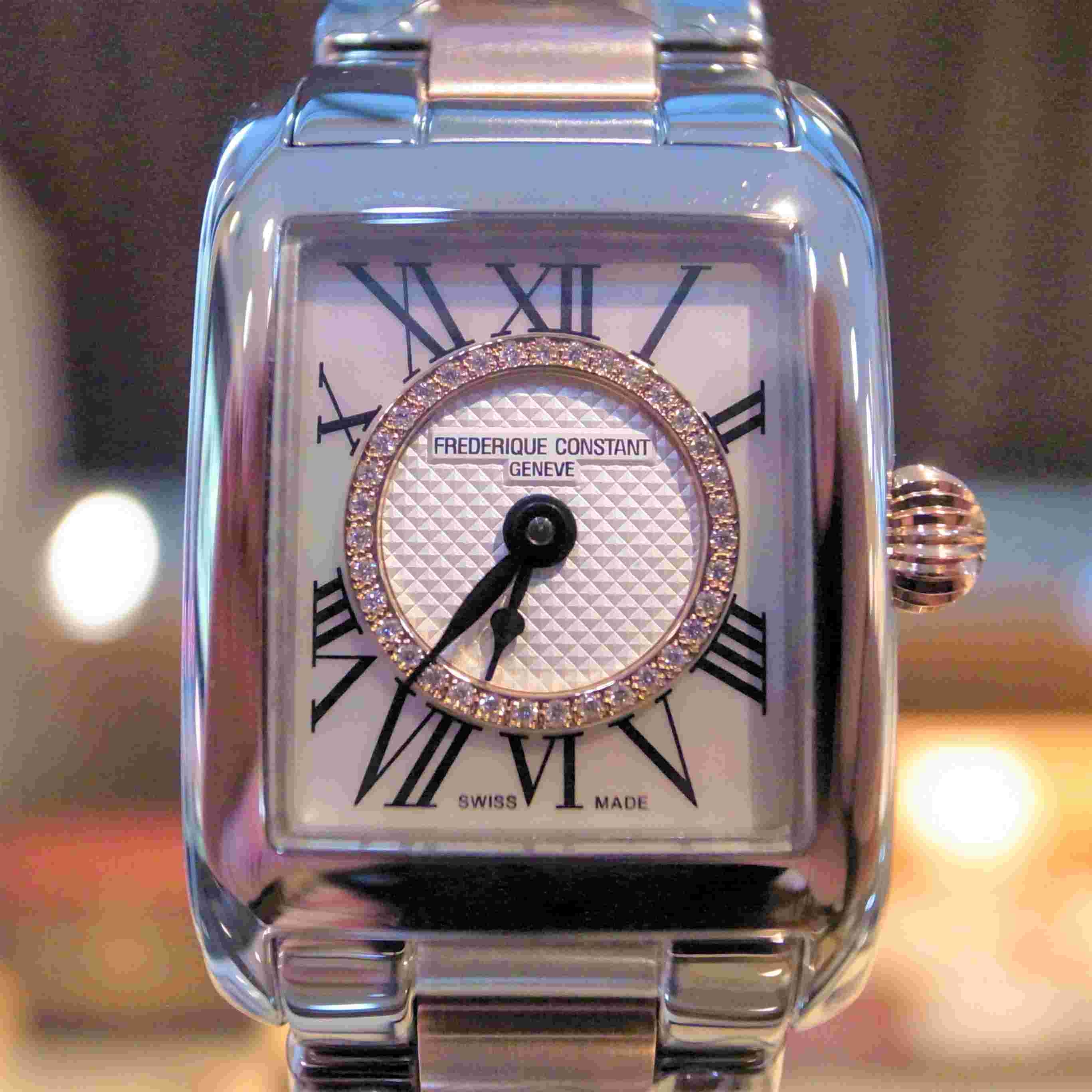 (フレデリック・コンスタント)
