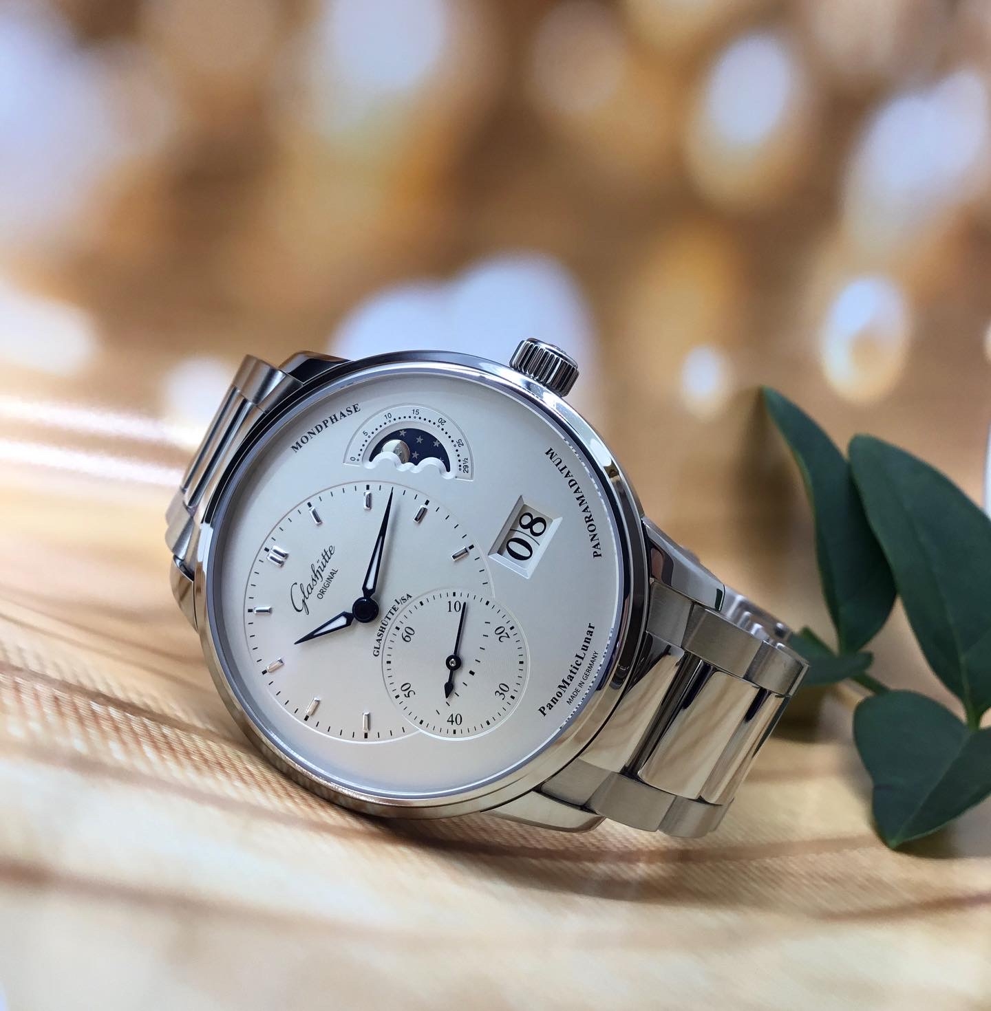GLASHÜTTE ORIGINAL(グラスヒュッテ・オリジナル)
