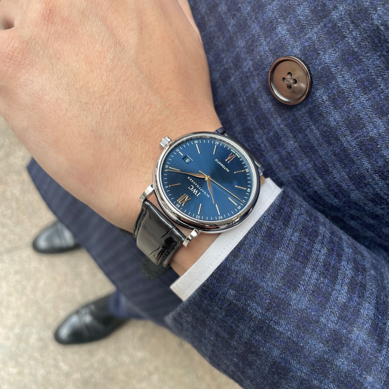 (アイ・ダブリュー・シー)
