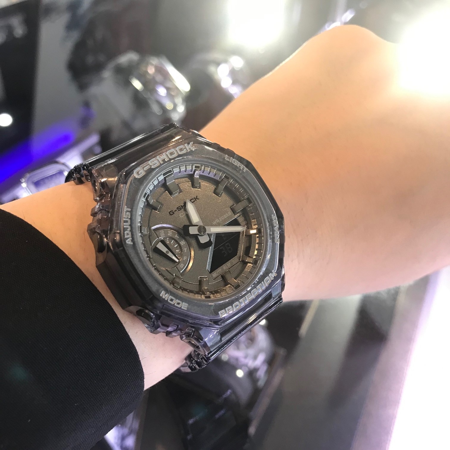 (ジーショック)
