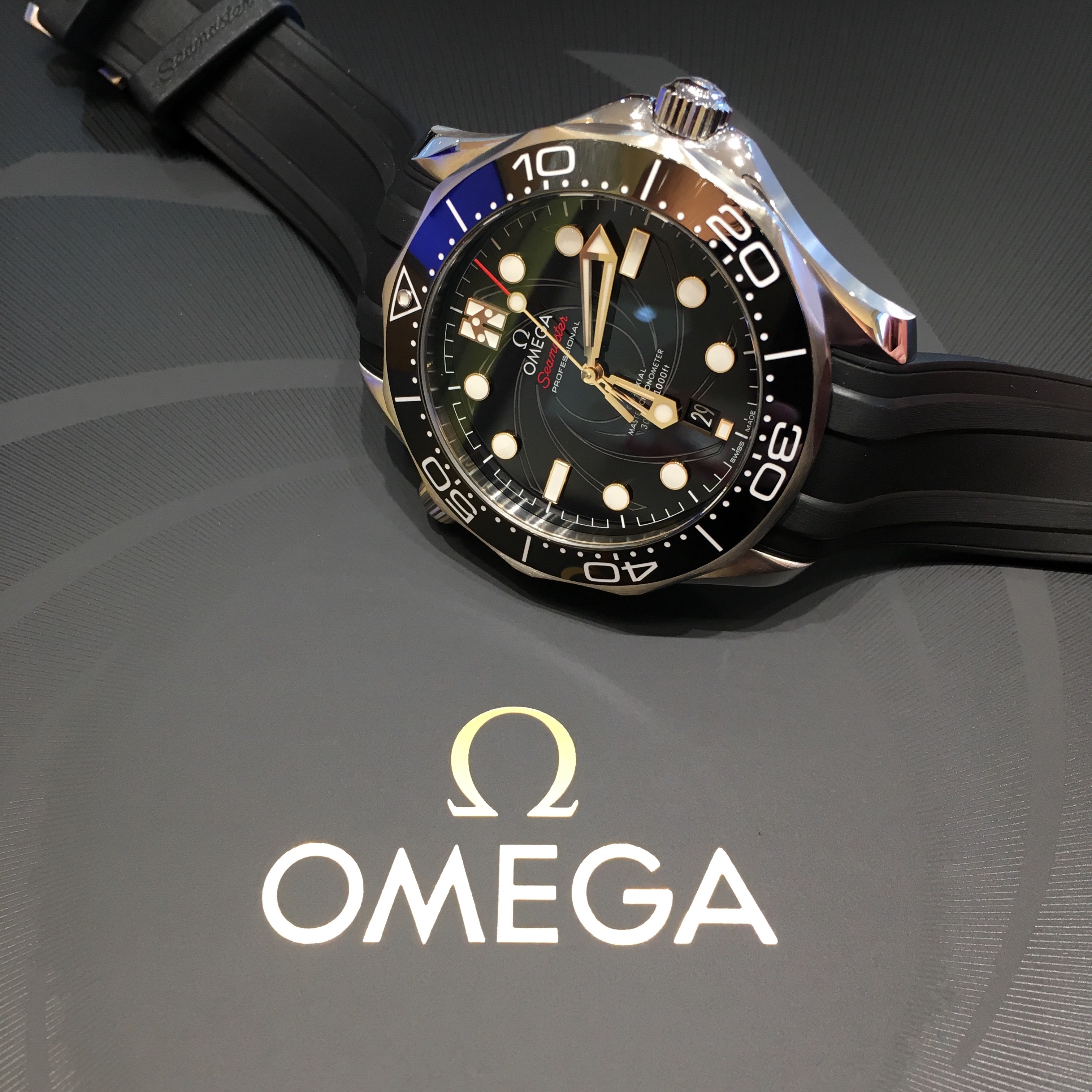 OMEGA(オメガ)
