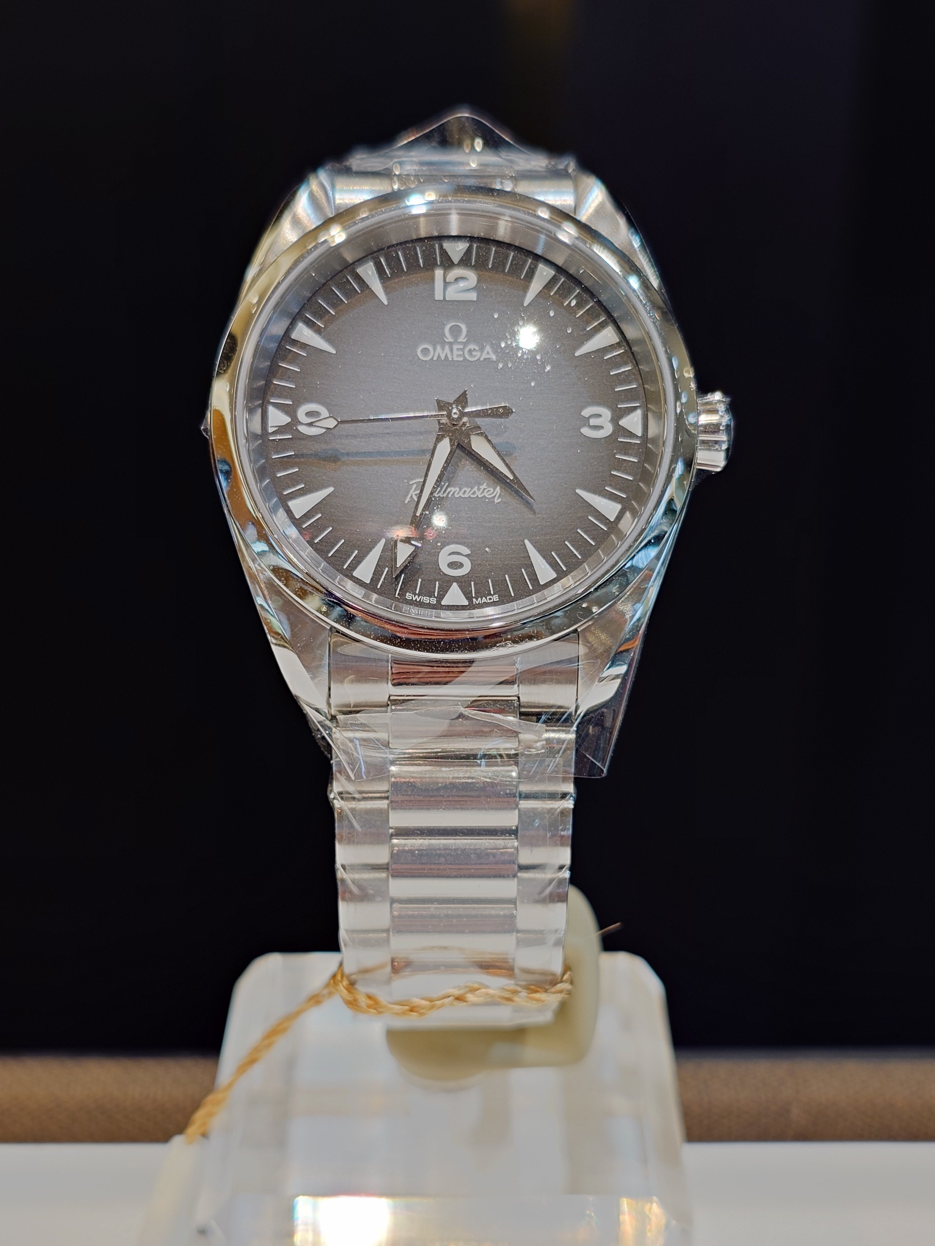 OMEGA(オメガ)

