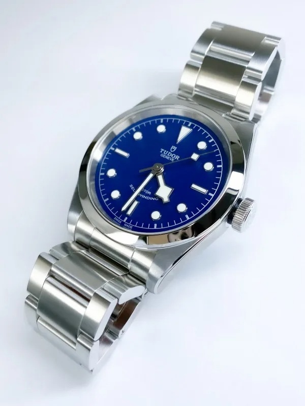 TUDOR(チューダー)
