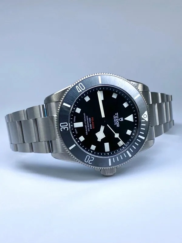 TUDOR(チューダー)
