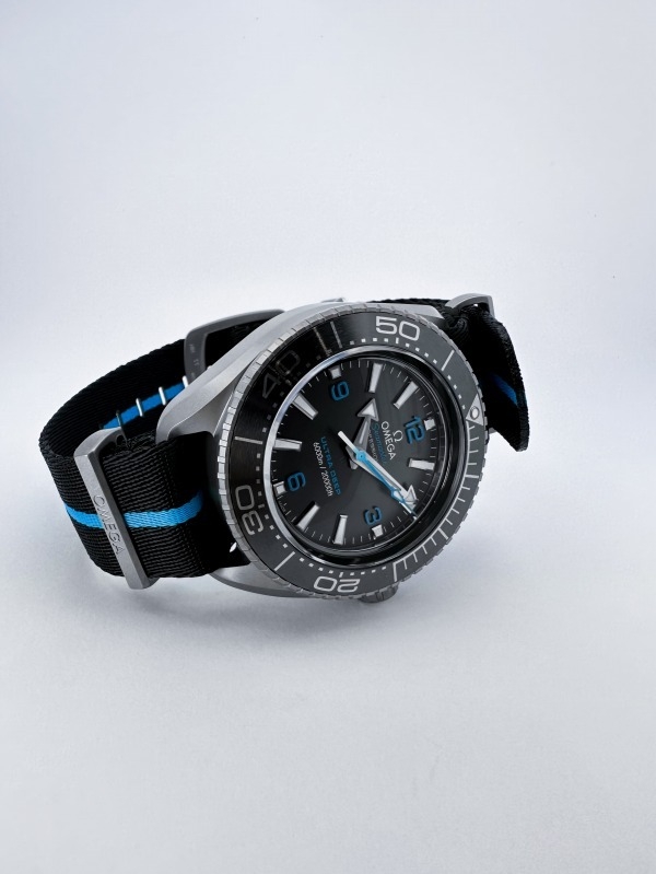 OMEGA(オメガ)
