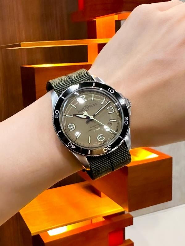 BELL &amp; ROSS(ベル＆ロス)
