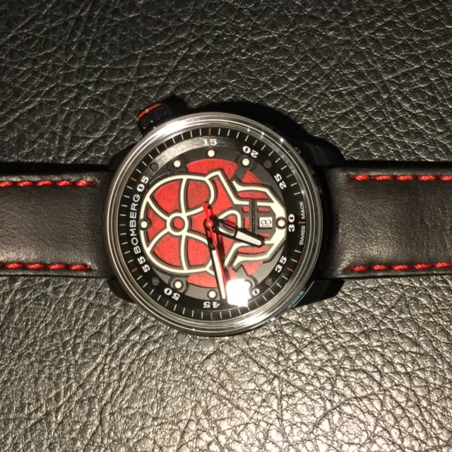 BOMBERG(ボンバーグ)
