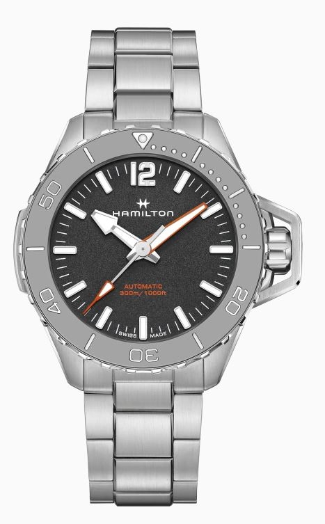ブローバ(BULOVA) プレシジョニスト クロノグラフ | QUELLE