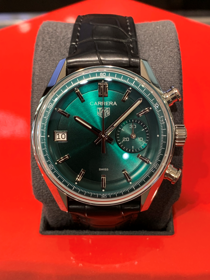 (タグ・ホイヤー)
