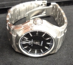 IWC(アイ・ダブリュー・シー)
