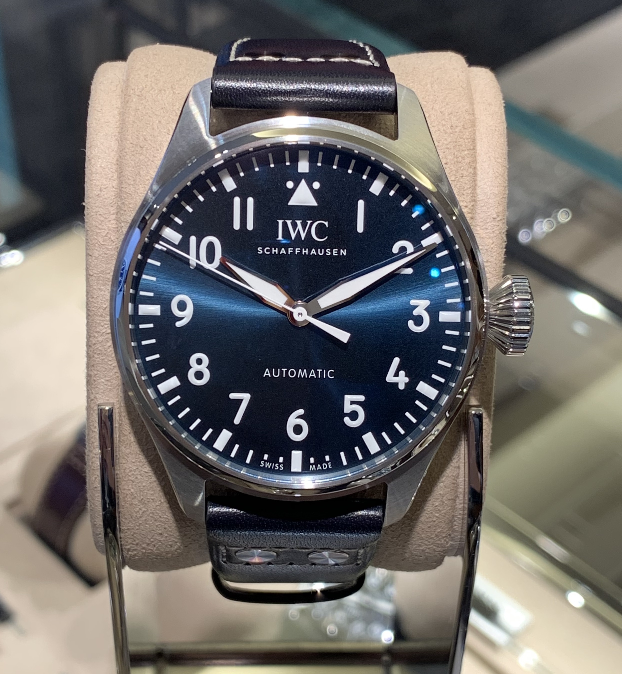 (アイ・ダブリュー・シー)
