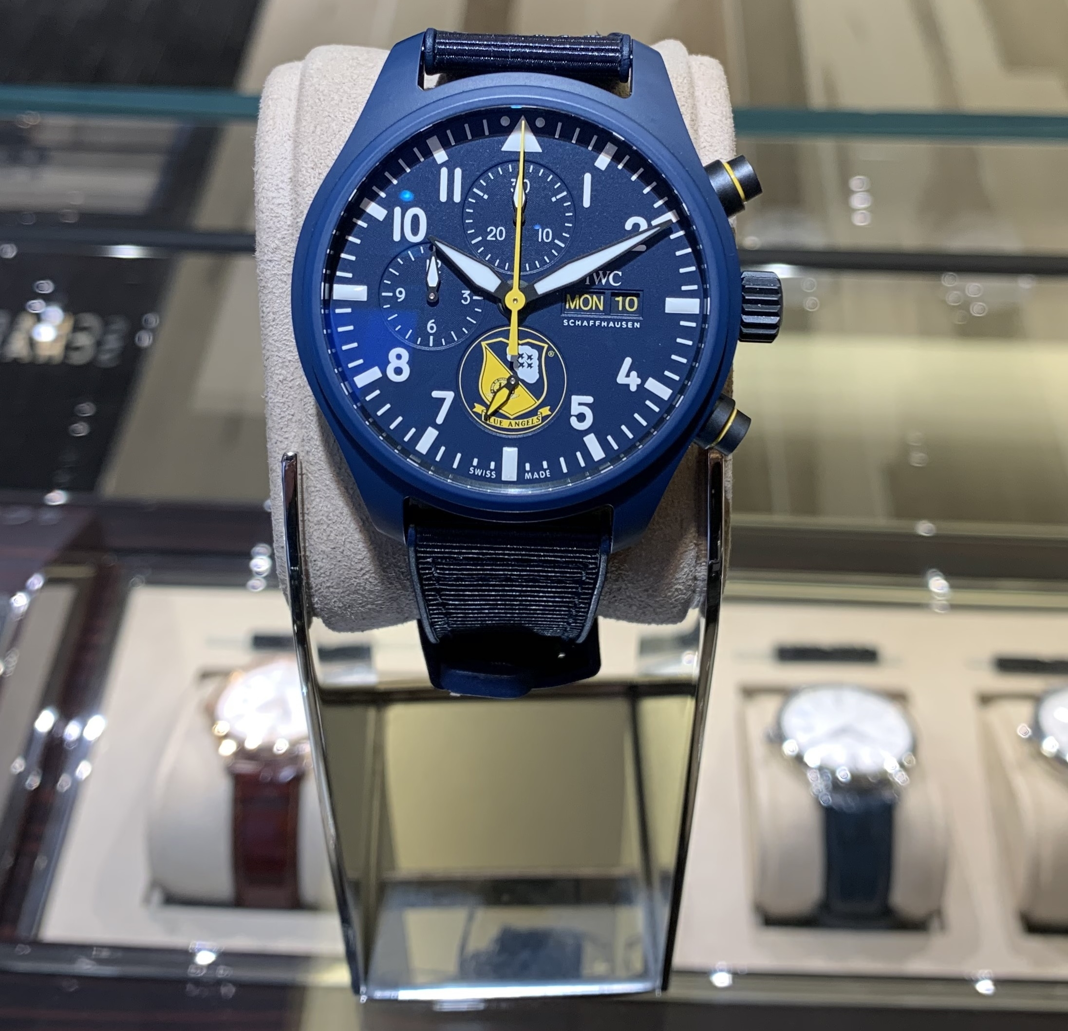 (アイ・ダブリュー・シー)
