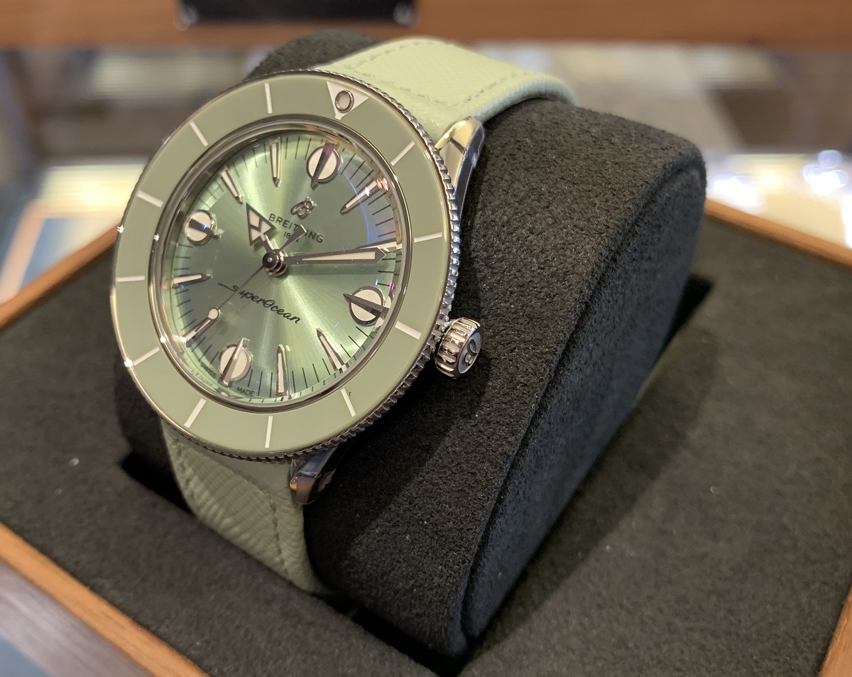 (ブライトリング)
