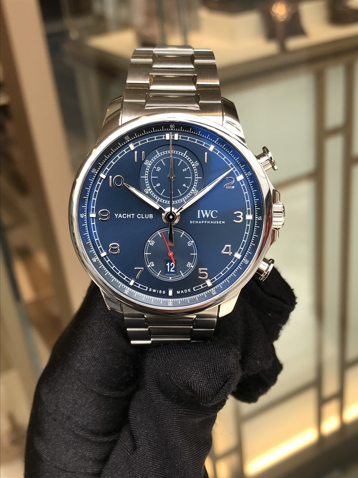 (アイ・ダブリュー・シー)
