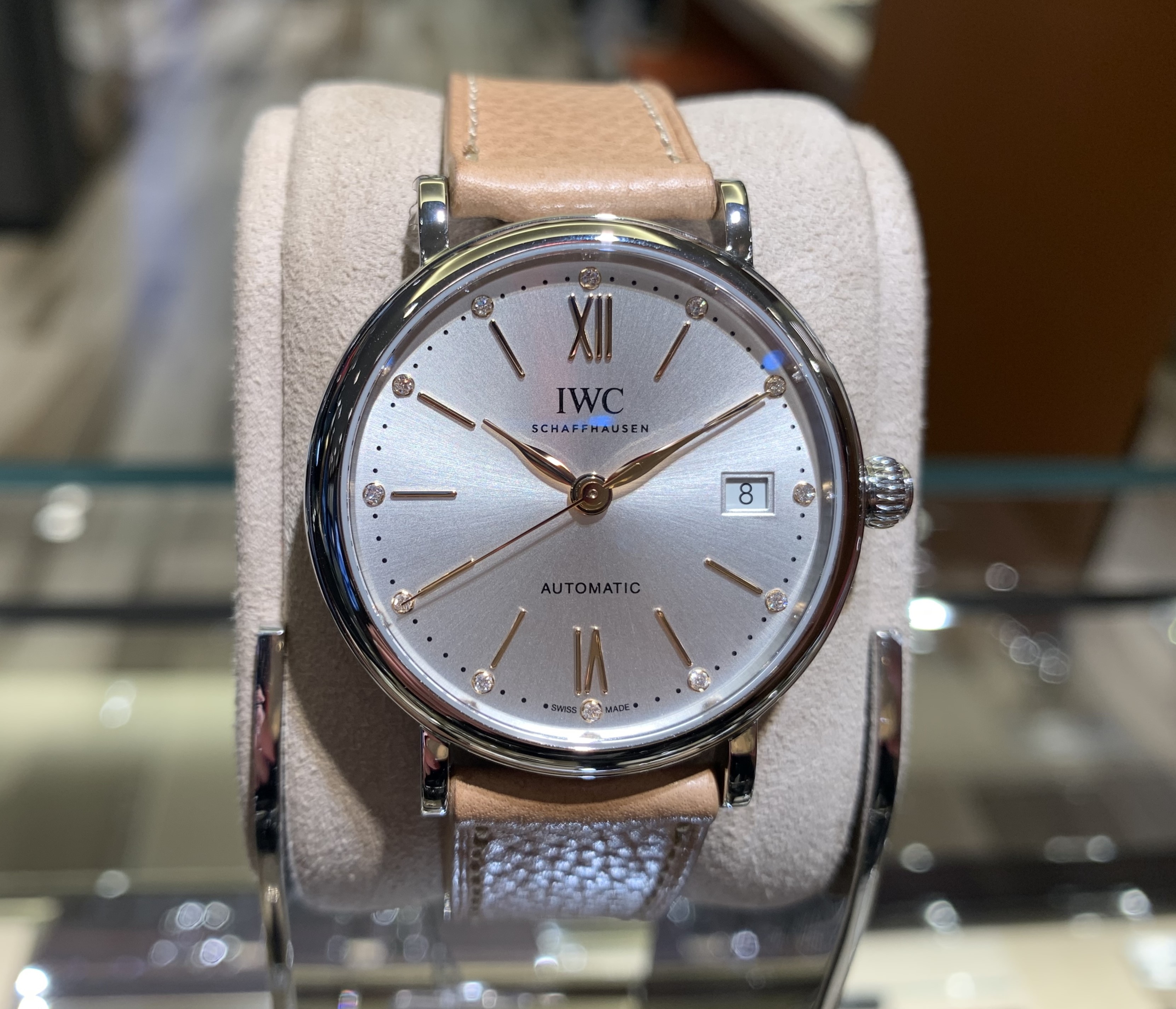 (アイ・ダブリュー・シー)
