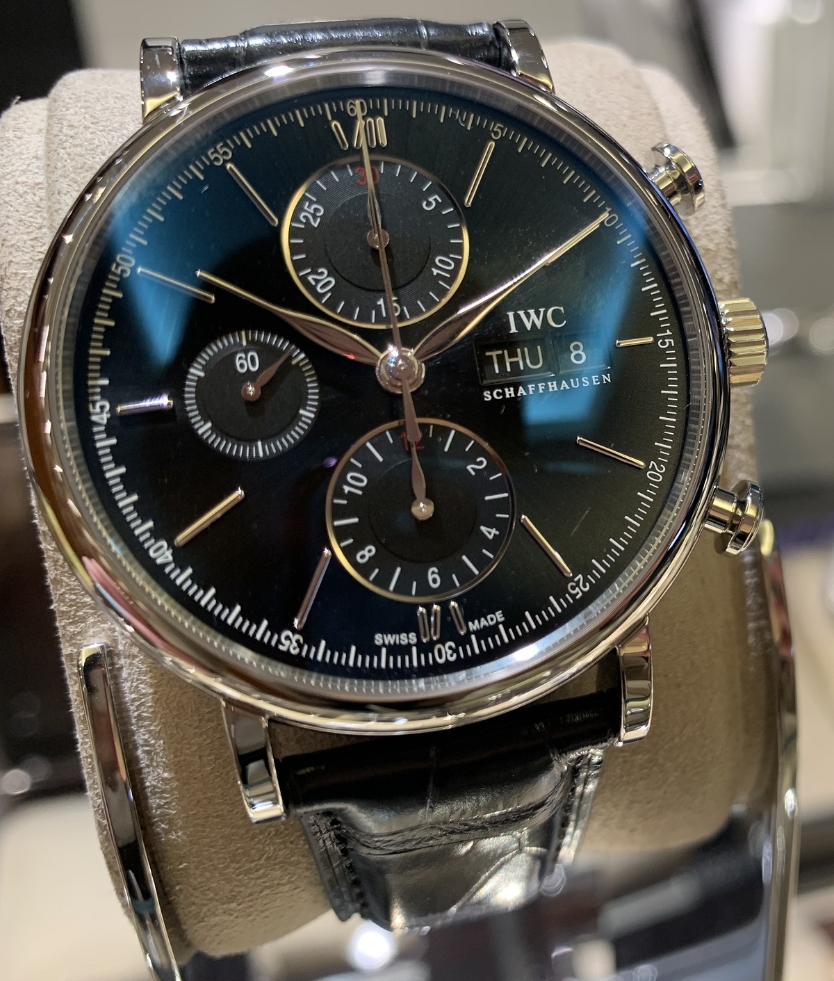 (アイ・ダブリュー・シー)
