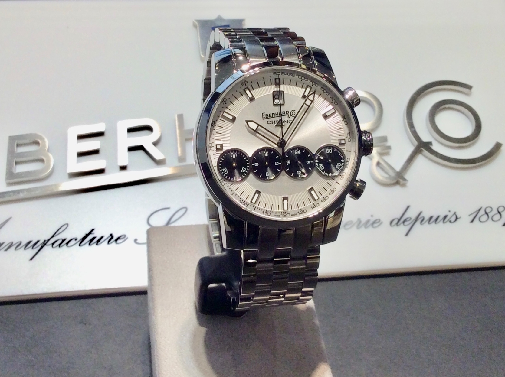 EBERHARD(エベラール)
