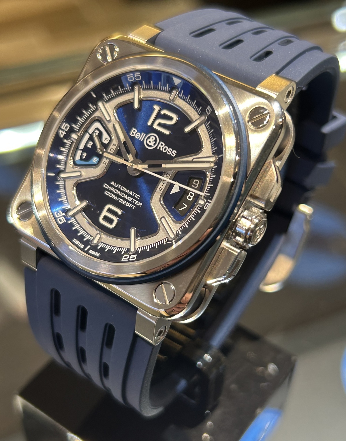 【定価の半額以下】エベラール　クロノ４ 時計史上初、インカウンターを4つ並べた唯一無二のクロノグラフ